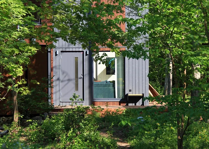 Shanti Forest House With Mirror Sauna Сasa de vacaciones *