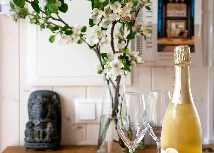 Shanti Forest House With Mirror Sauna