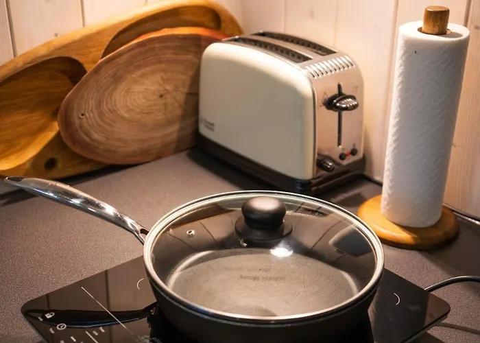 Shanti Forest House With Mirror Sauna